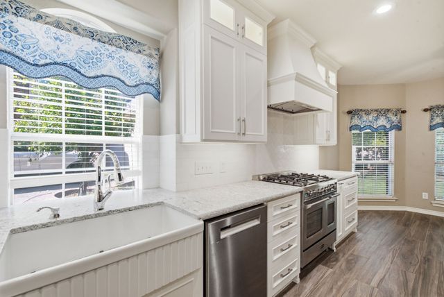 625 Hammond Drive, Mansfield, TX 76063