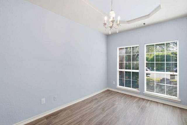 625 Hammond Drive, Mansfield, TX 76063