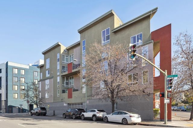 675 8Th St 10, Oakland, CA 94607