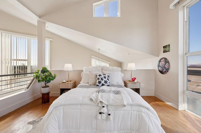 675 8Th St 10, Oakland, CA 94607