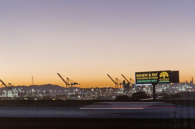 675 8Th St 10, Oakland, CA 94607