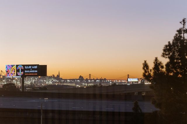 675 8Th St 10, Oakland, CA 94607