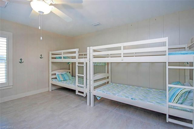 1310 Par View DR, Sanibel, FL 33957