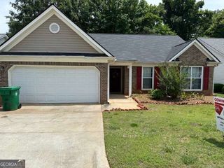 2863 Hillvale Cove Drive, Lithonia, GA 30058