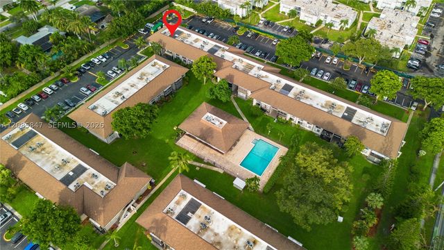 5767 Washington St F22, Hollywood, FL 33023