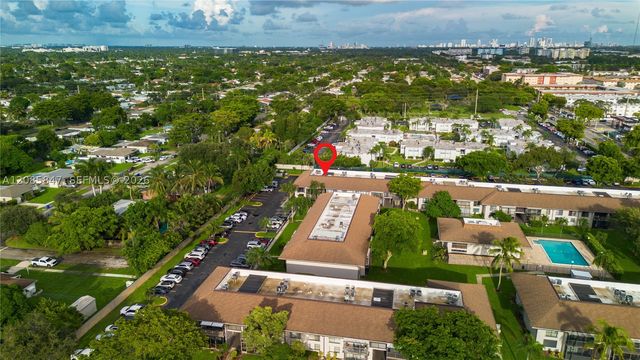 5767 Washington St F22, Hollywood, FL 33023