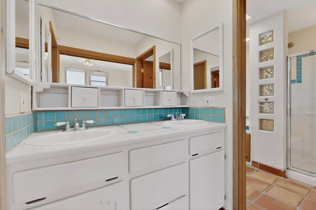 1201 Chihuahua Road NE, Rio Rancho, NM 87144