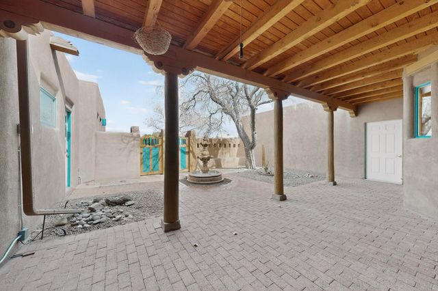 1201 Chihuahua Road NE, Rio Rancho, NM 87144