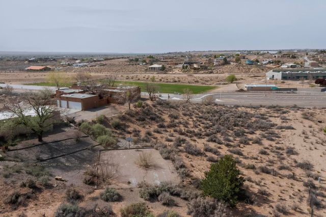 1201 Chihuahua Road NE, Rio Rancho, NM 87144