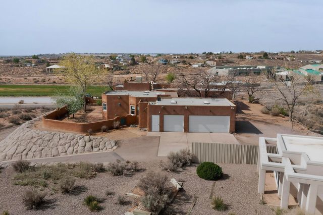 1201 Chihuahua Road NE, Rio Rancho, NM 87144