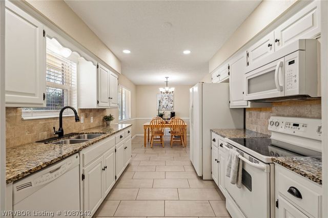 9413 Fresno Street, Fort Smith, AR 72903