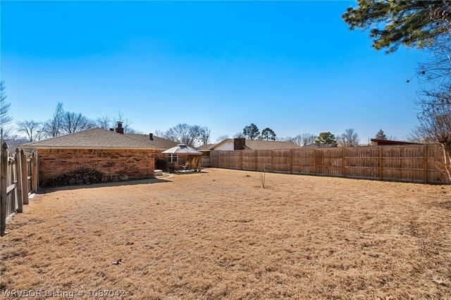 9413 Fresno Street, Fort Smith, AR 72903