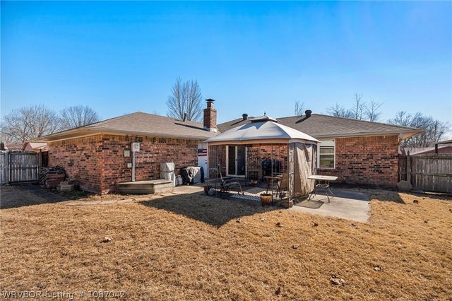 9413 Fresno Street, Fort Smith, AR 72903