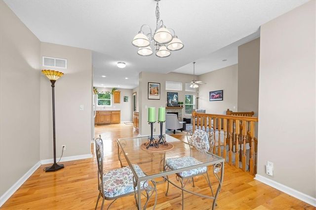 1813 N 156th Street, Basehor, KS 66007