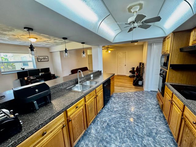 6600 NW 23rd Street, Margate, FL 33063