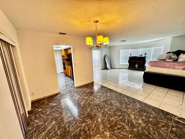 6600 NW 23rd Street, Margate, FL 33063