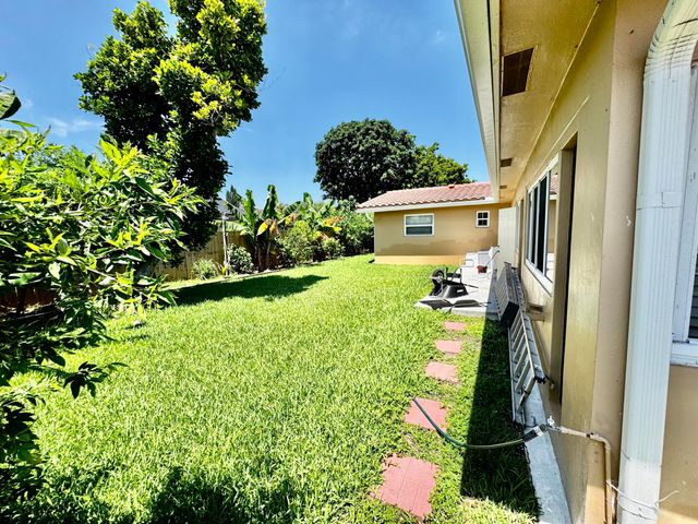 6600 NW 23rd Street, Margate, FL 33063