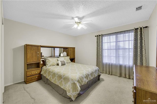 8203 N 22nd Lane, Mcallen, TX 78504