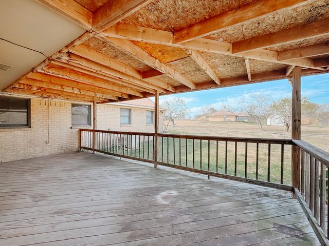 735 County Road 0025, Corsicana, TX 75109