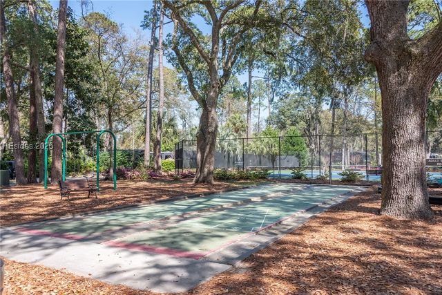 133 Arrow Rd #217, Hilton Head Island, SC 29928