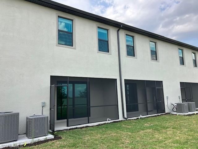 14126 Pine Lodge LN, Fort Myers, FL 33913