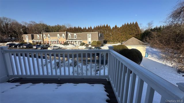 101 Sylvan Avenue 65, Miller Place, NY 11764