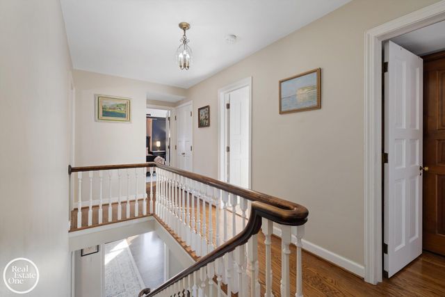 614 Pemberton Road, Grosse Pointe, MI 48230