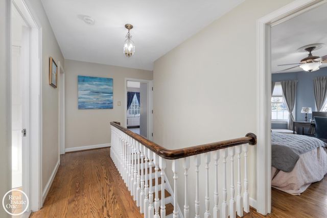 614 Pemberton Road, Grosse Pointe, MI 48230