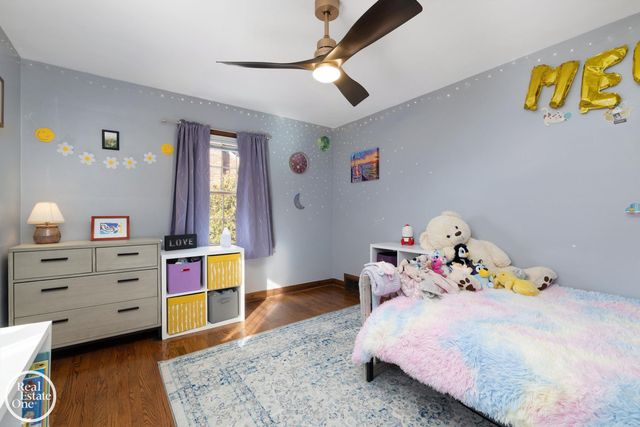 614 Pemberton Road, Grosse Pointe, MI 48230