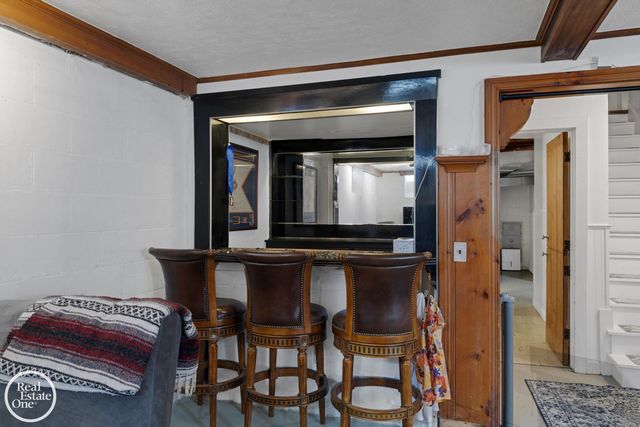 614 Pemberton Road, Grosse Pointe, MI 48230