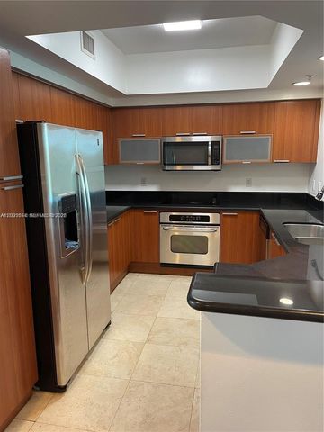 15051 ROYAL OAKS LN 601, North Miami, FL 33181