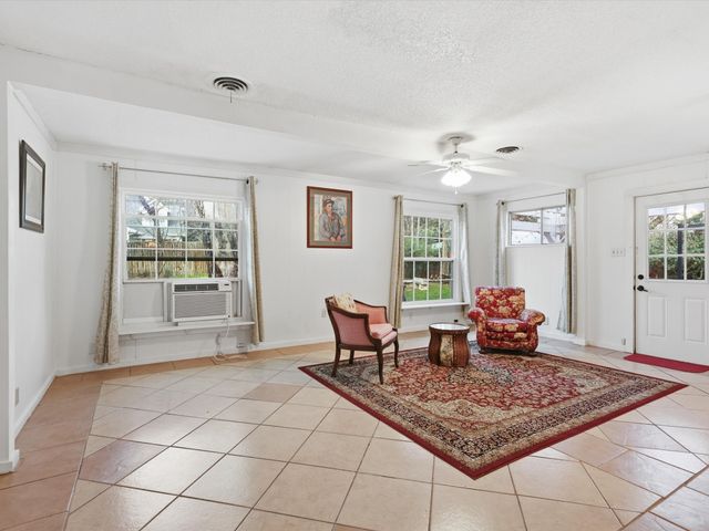 2230 Alamo Place, Denton, TX 76201