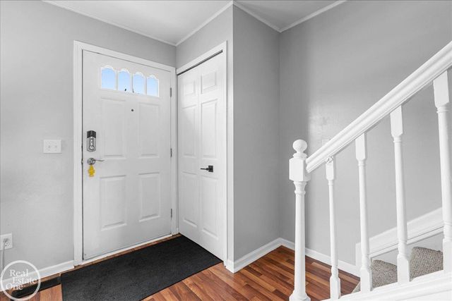 28070 Coleridge Street, Harrison Twp, MI 48045