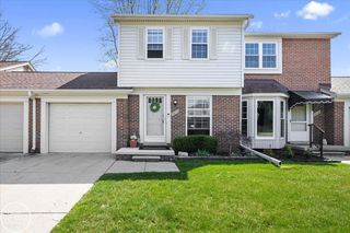 28070 Coleridge Street, Harrison Twp, MI 48045