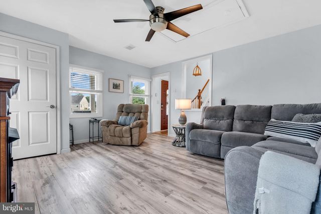 106 MAIN ST, Port Monmouth, NJ 07758