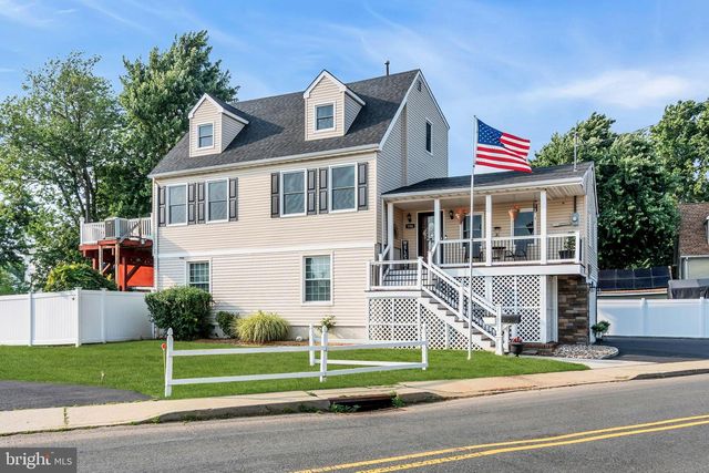 106 MAIN ST, Port Monmouth, NJ 07758