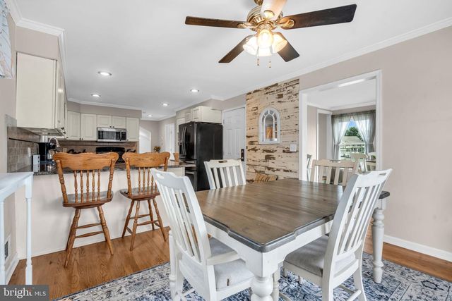 106 MAIN ST, Port Monmouth, NJ 07758