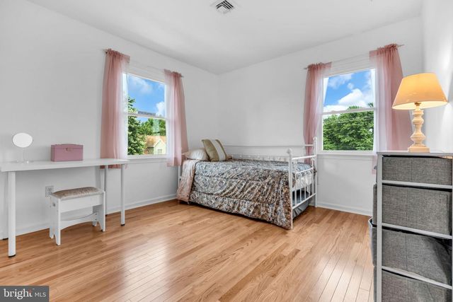 106 MAIN ST, Port Monmouth, NJ 07758