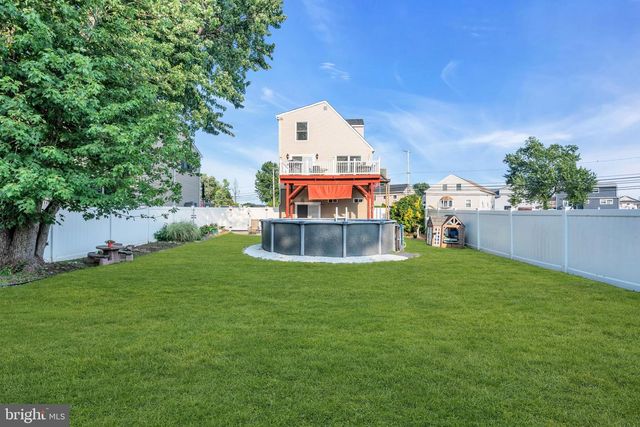 106 MAIN ST, Port Monmouth, NJ 07758