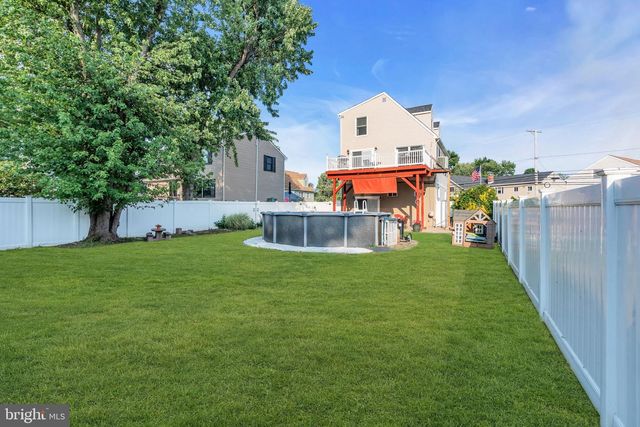 106 MAIN ST, Port Monmouth, NJ 07758