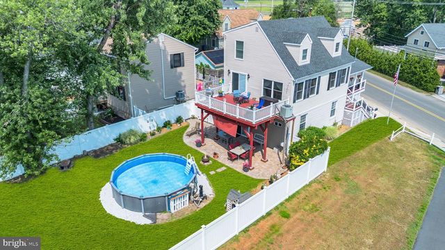 106 MAIN ST, Port Monmouth, NJ 07758