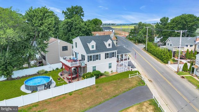 106 MAIN ST, Port Monmouth, NJ 07758