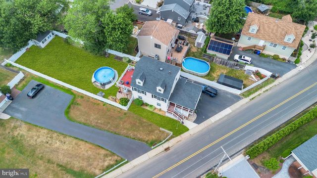 106 MAIN ST, Port Monmouth, NJ 07758