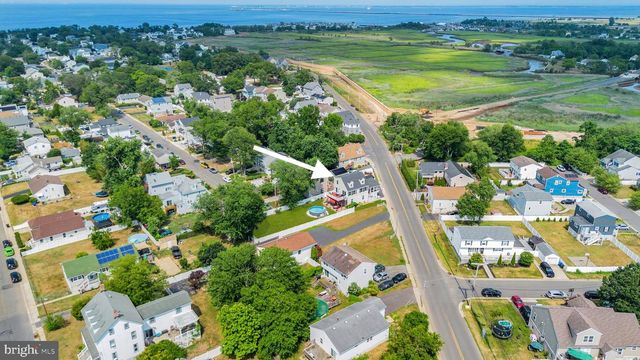 106 MAIN ST, Port Monmouth, NJ 07758