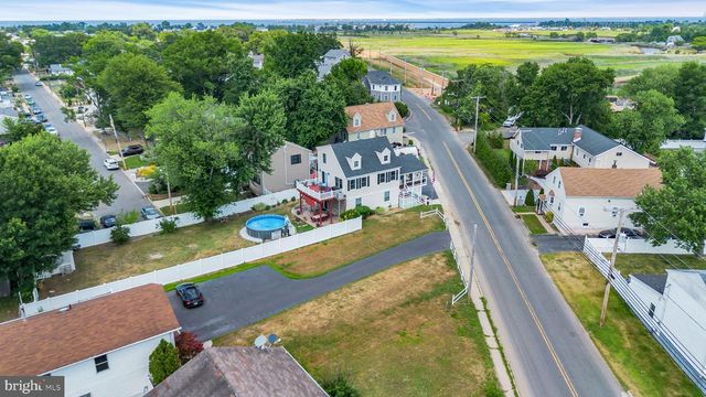 106 MAIN ST, Port Monmouth, NJ 07758