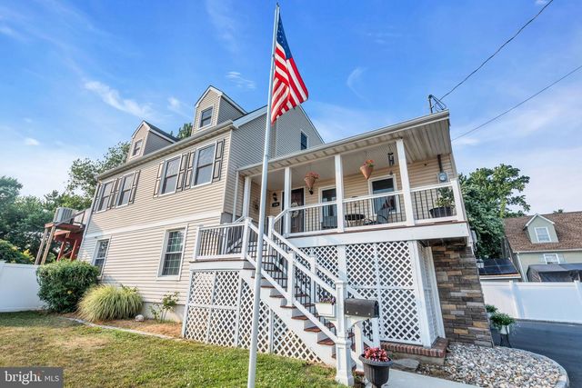 106 MAIN ST, Port Monmouth, NJ 07758