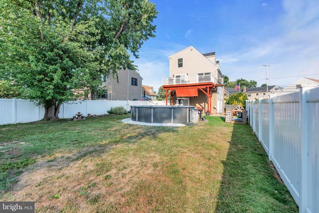 106 MAIN ST, Port Monmouth, NJ 07758