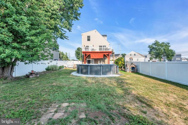 106 MAIN ST, Port Monmouth, NJ 07758