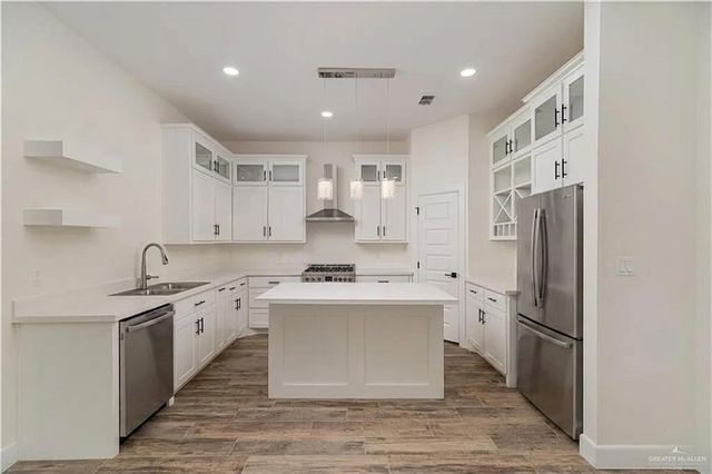 2211 Tomatillo Drive, Weslaco, TX 78596