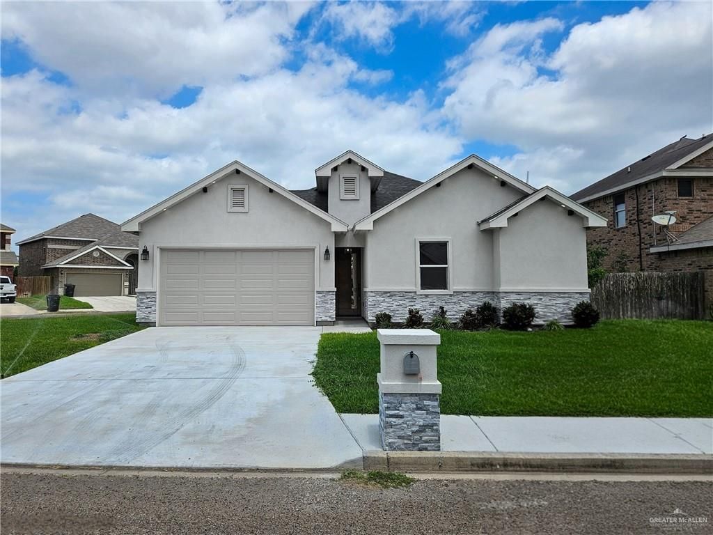 2211 Tomatillo Drive, Weslaco, TX 78596